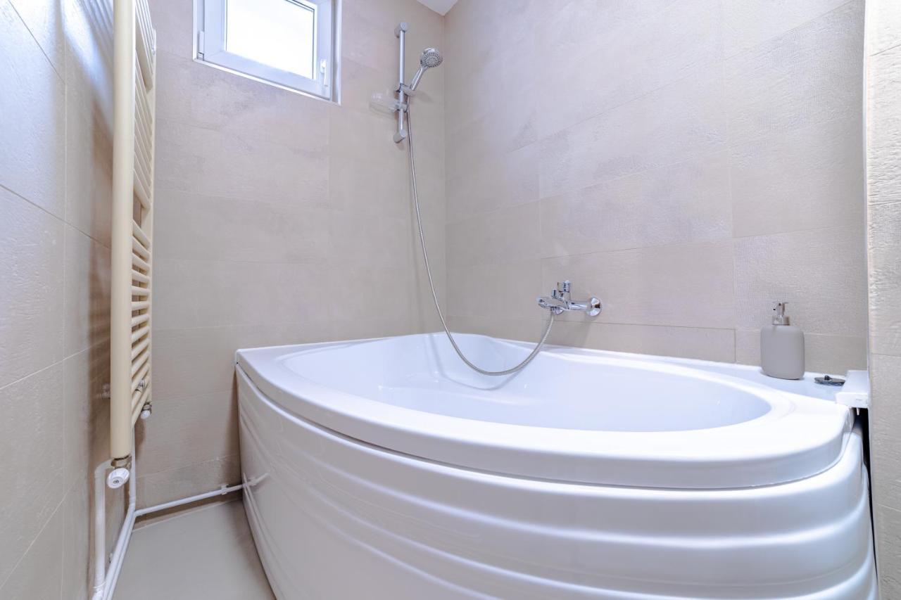 Apartament Garii Braşov Buitenkant foto