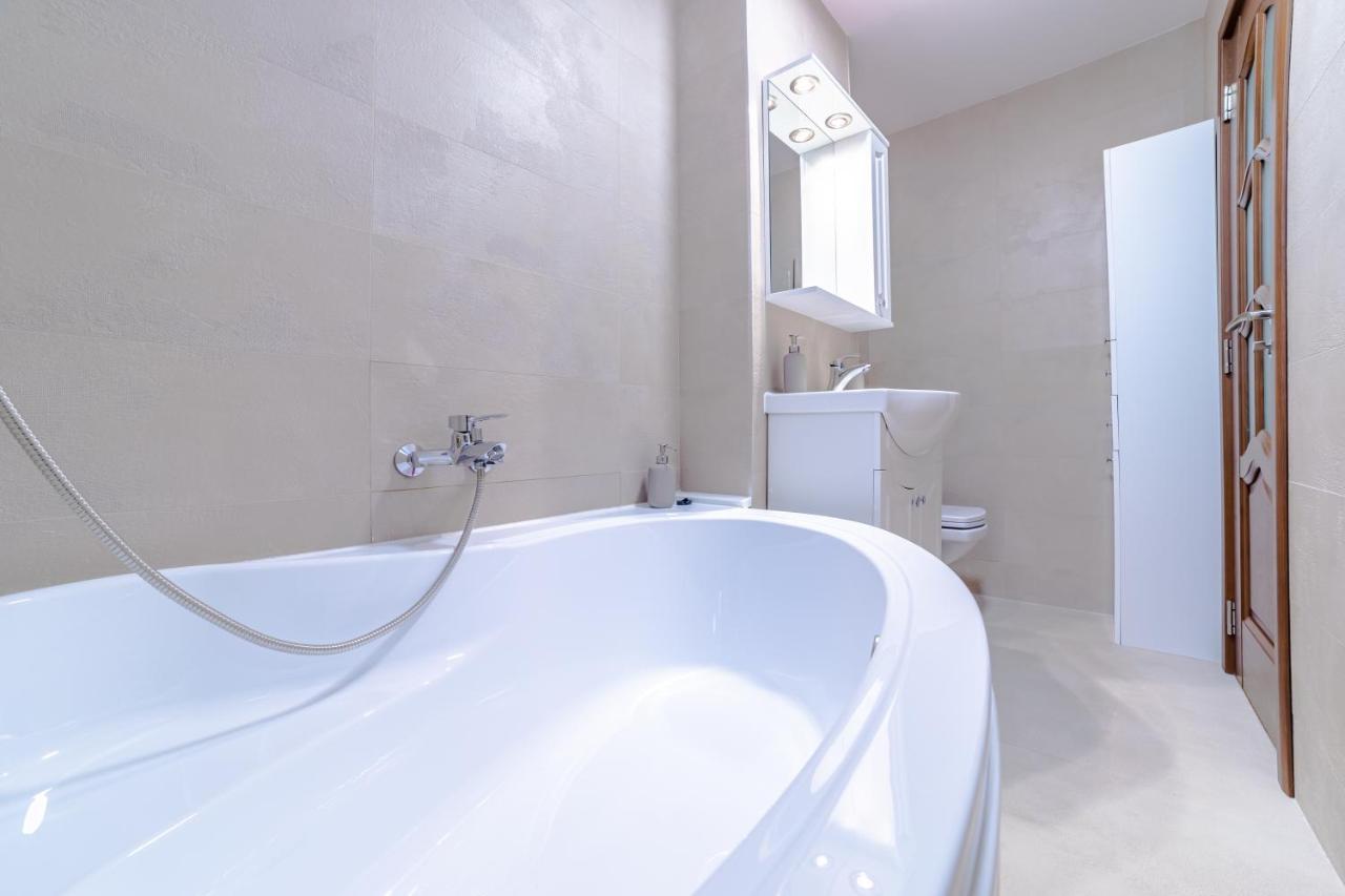 Apartament Garii Braşov Buitenkant foto